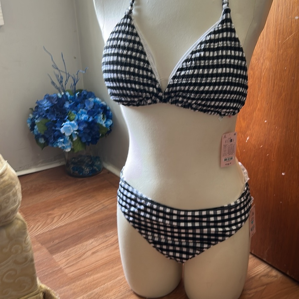 Two piece bathing suit plaid black and white. Cute borderline on the bottom